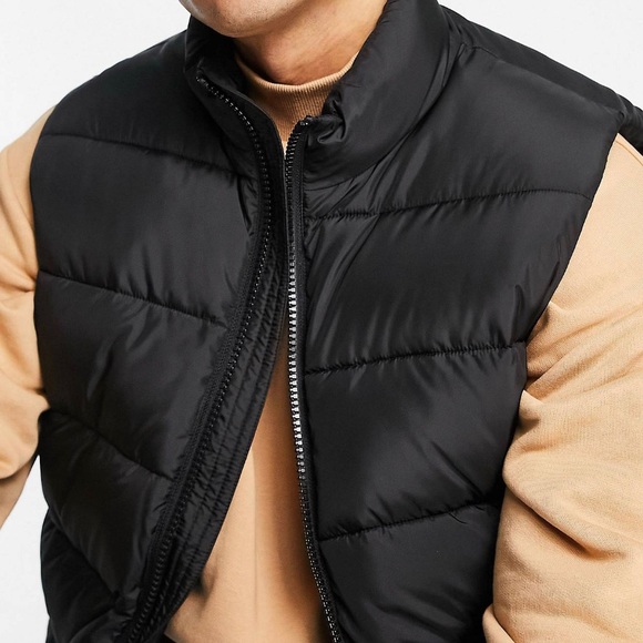 Puffer Vest - Picture 3 of 4